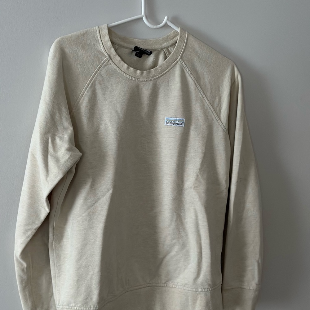 Women’s Patagonia Cream Sweatshirt